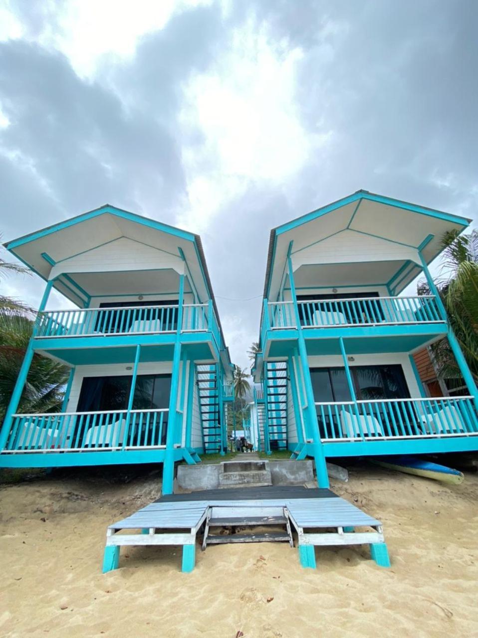 Pondok Beach Shack Kampong Juara Esterno foto